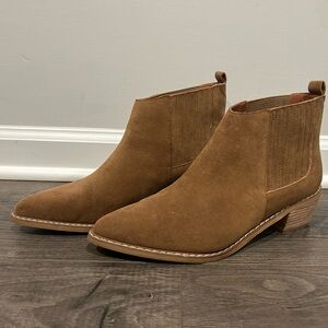 Elegant Brown Ankle Booties